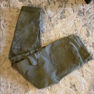 Vigoss Capri Cargo Pants